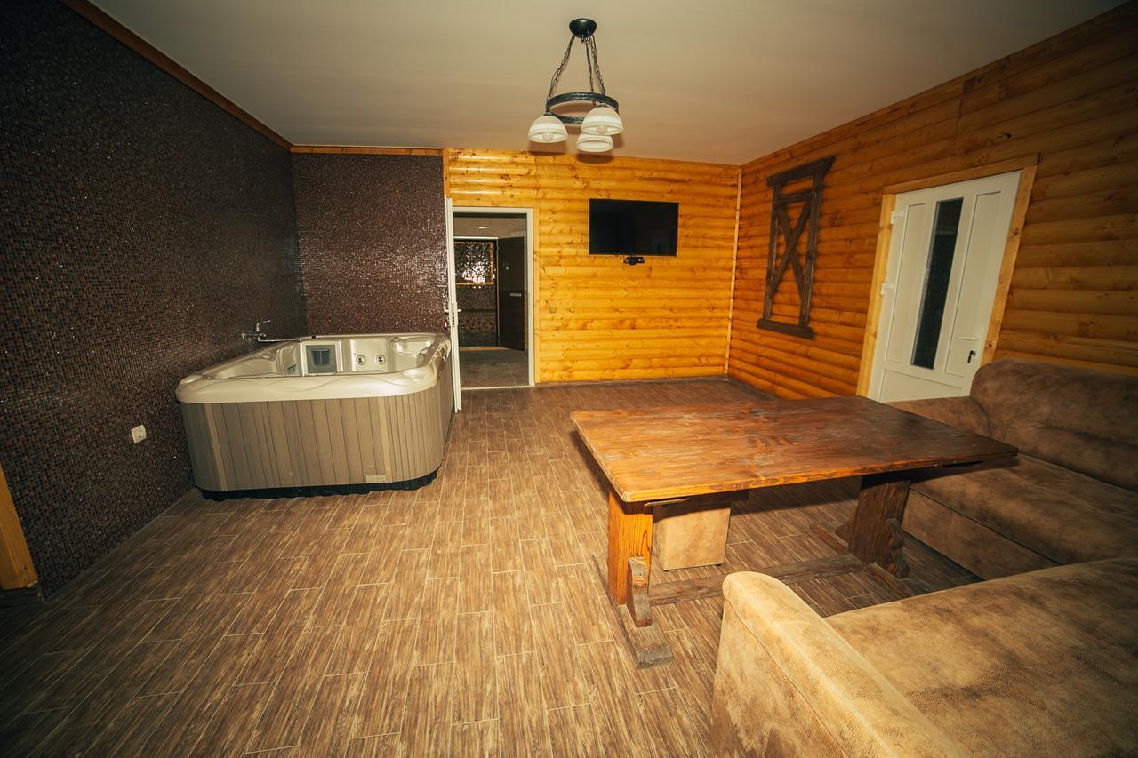Sadyba Sribne Dzherelo Hotel Ilnytsya Buitenkant foto